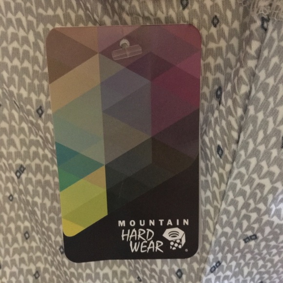 🆕 NWT | MOUNTAIN HARDWEAR DRYSPUN PRINTED TEE 🆕 - Picture 8 of 8